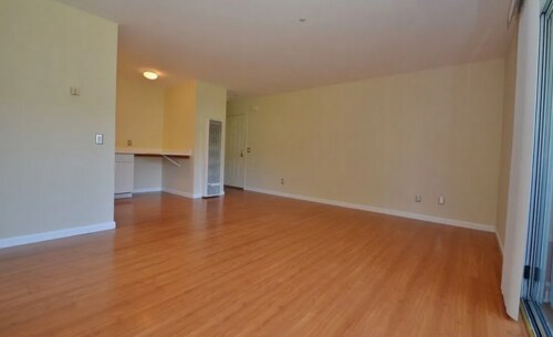 Building Photo - 190 Union St