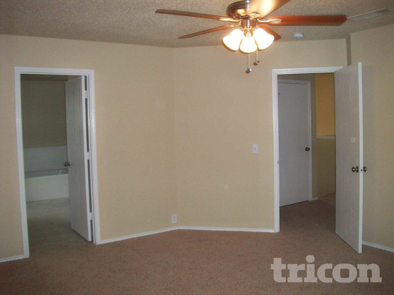 Building Photo - 1817 Citadel Dr