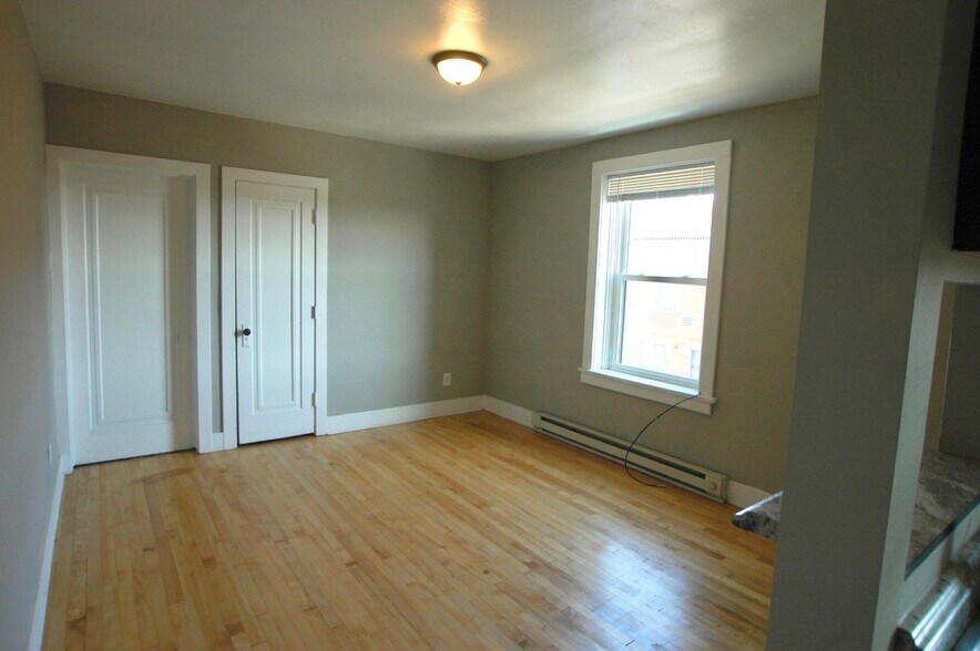 main studio room - 108 King St