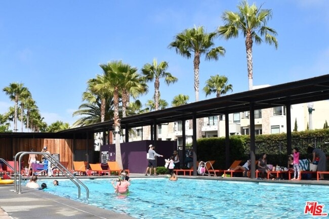 Building Photo - 13020 Pacific Promenade