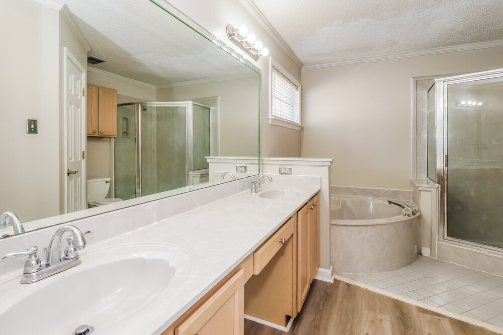 Building Photo - 3143 Woodland Pine Dr