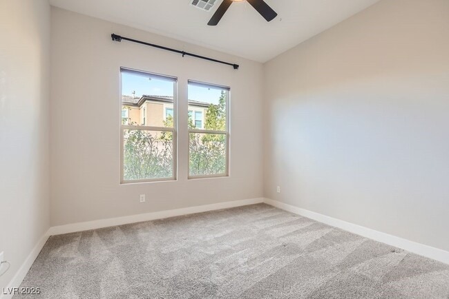 Building Photo - 3008 Barrett Springs Ave