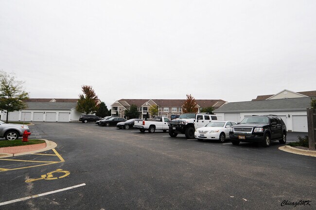 Building Photo - 2250 Aurora Dr