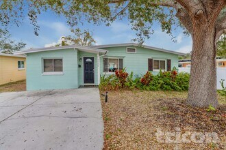 Building Photo - 3300 Kingston St N