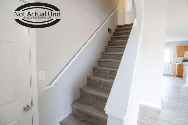 Building Photo - 1640 High Quest Cir