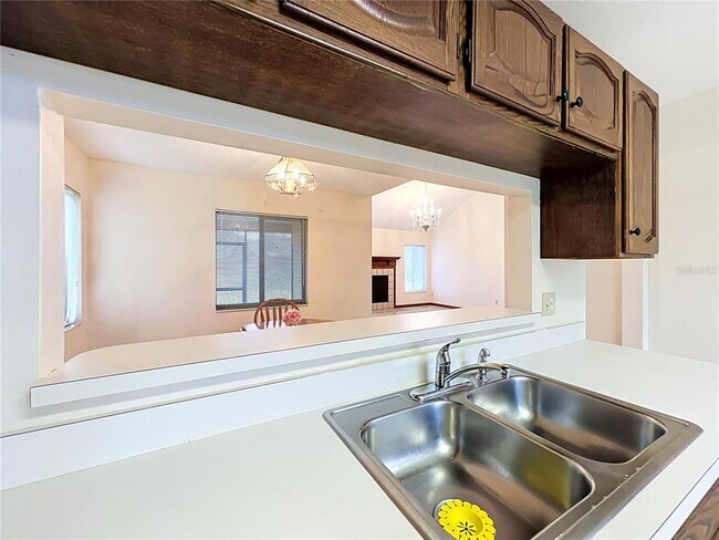 Building Photo - 4119 Waterview Loop