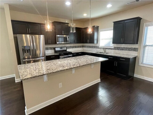 Building Photo - 4122 Baverton Dr