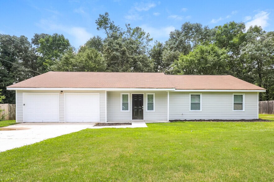 Primary Photo - 4741 Cedar Lake Dr SE
