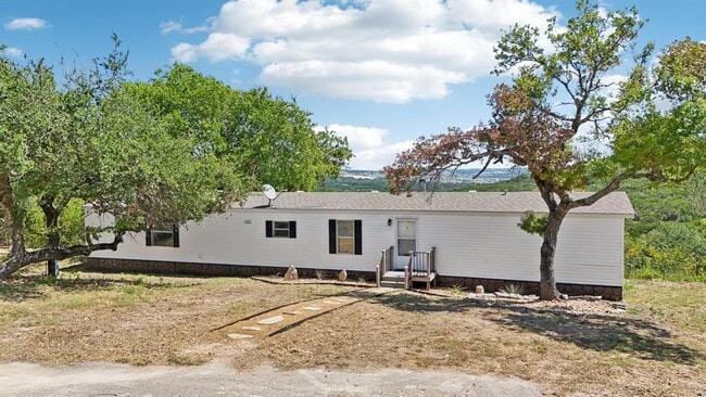 Building Photo - 21522 Long Hill Dr