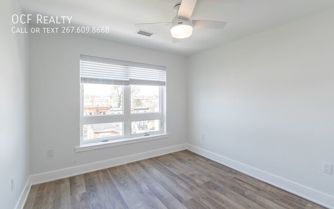 Building Photo - Modern Brewerytown Two Bedroom / One Bathr...