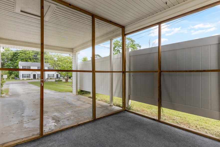 Sunroom - 1225 Ferd Hickey Rd