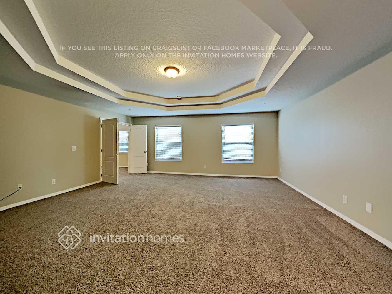Building Photo - 10046 Moss Rose Way