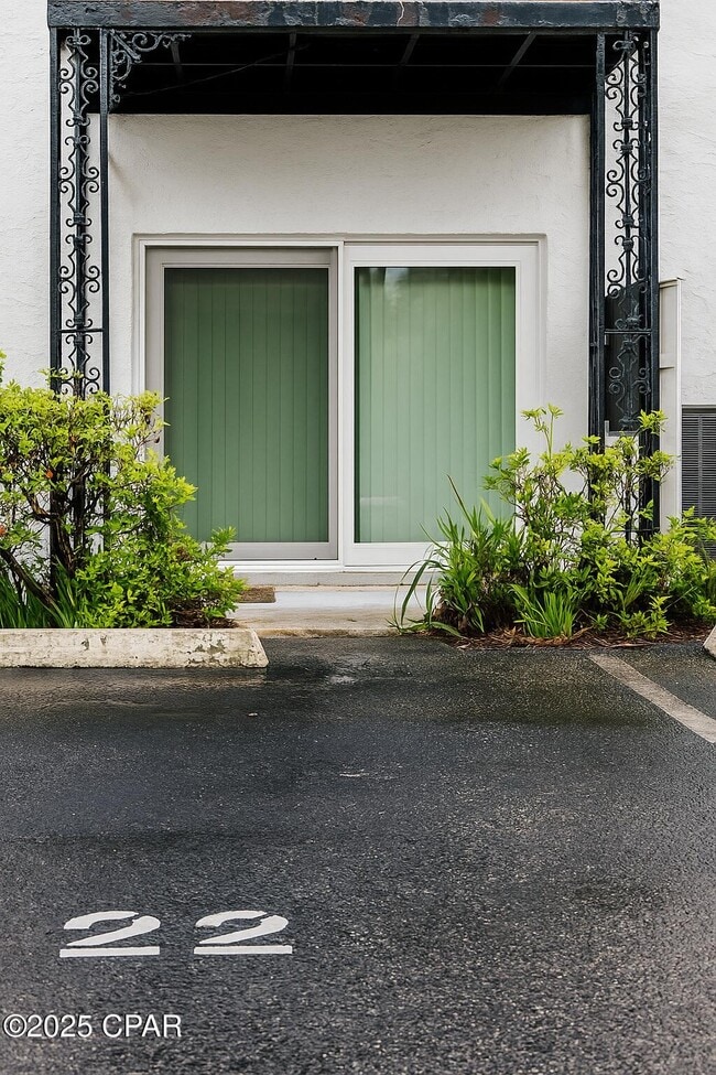 Building Photo - 316 Cherry St