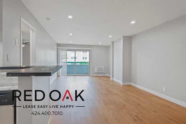 Building Photo - 1200 N Olive Dr