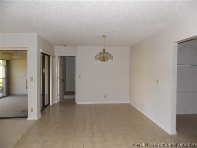 Building Photo - 3559 Cocoplum Cir