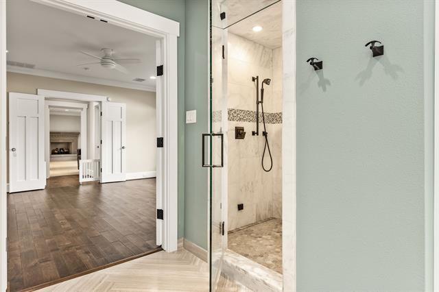 Building Photo - 6842 Merrilee Ln