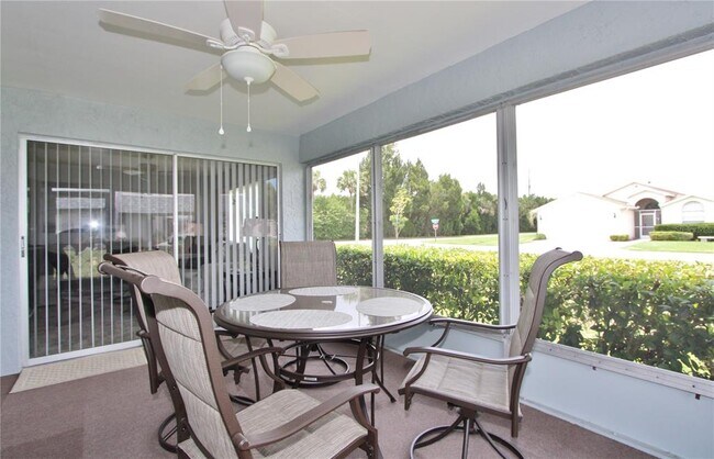 Building Photo - 9635 Greenskeeper Dr