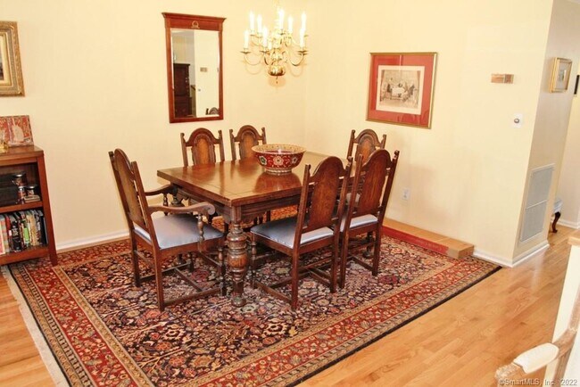 Building Photo - 45 Highland Rd