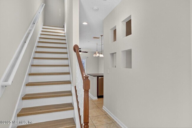 Building Photo - 11274 Estancia Villa Cir