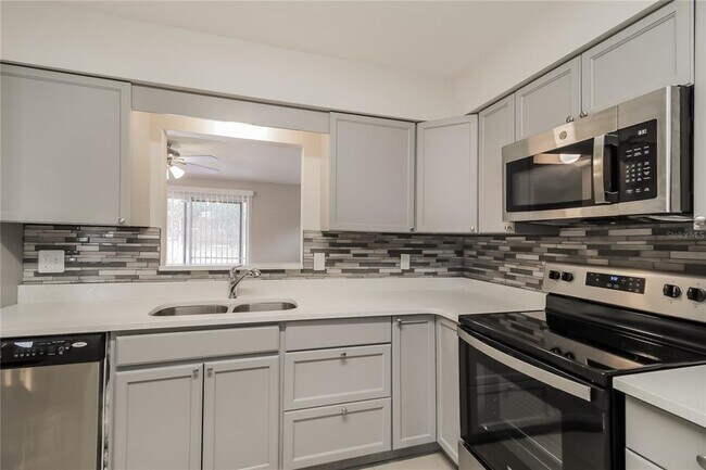 Building Photo - 419 Cutter Ct