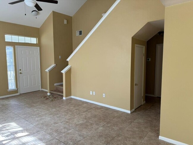 Building Photo - 1707 Morningside Cove