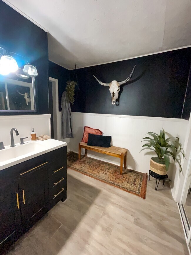 Building Photo - 109 Cleveland Rd