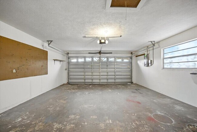 Building Photo - 4262 S Centennial Ave