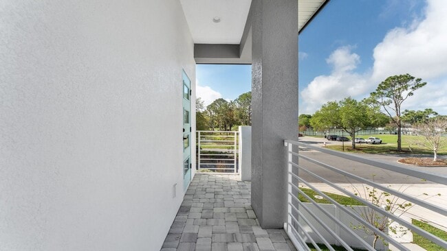 Building Photo - Stunning New Construction Villa for Rent Near Lake John