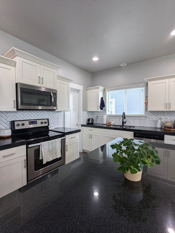 Building Photo - 62 E 425 N