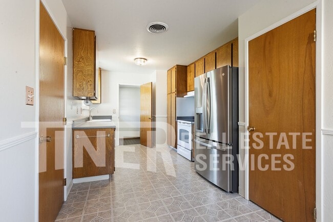 Building Photo - 2616 Luveta Way