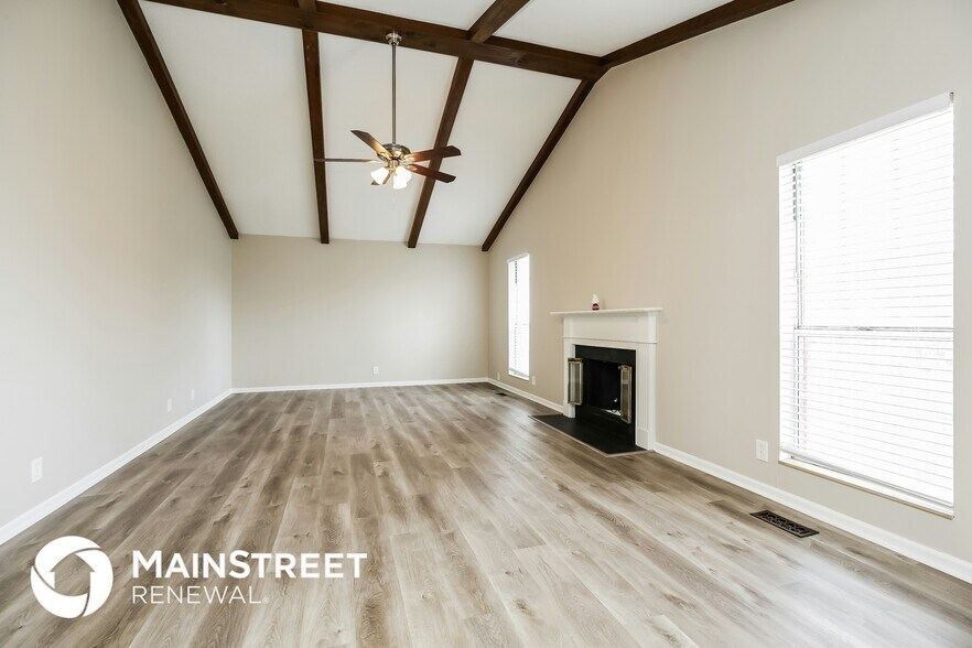 Building Photo - 613 Summertime Ct
