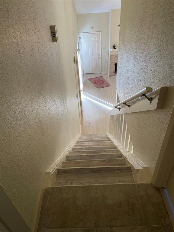 Building Photo - 12235 Sandpiper Dr