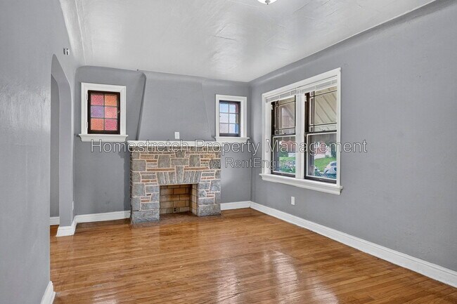 Building Photo - 5920 Ferris Ave