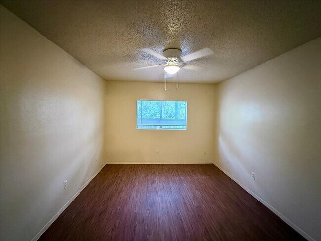 Building Photo - 10611 Archdale Dr