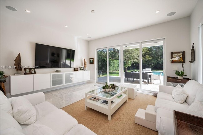 Building Photo - 6355 SW 114th St