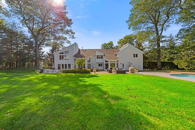 Building Photo - 172 Truman Dr
