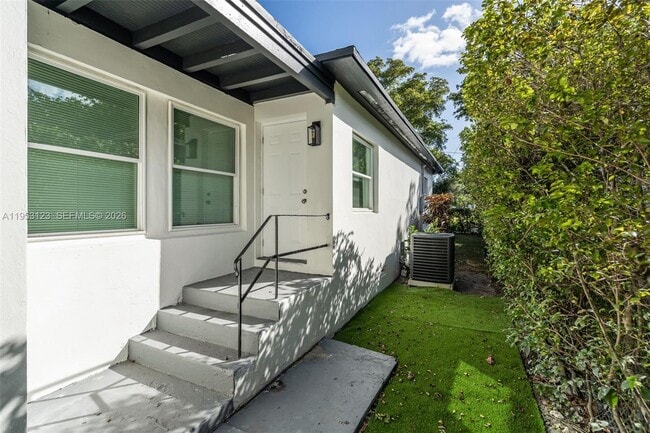 Building Photo - 4802 NW 11th Ave