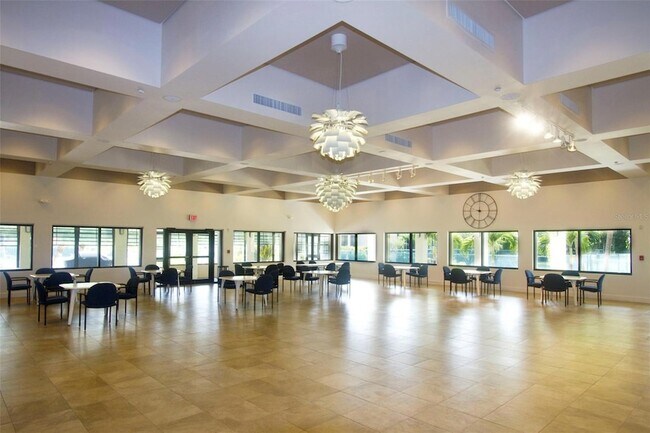 Building Photo - 646 Bird Bay Dr E