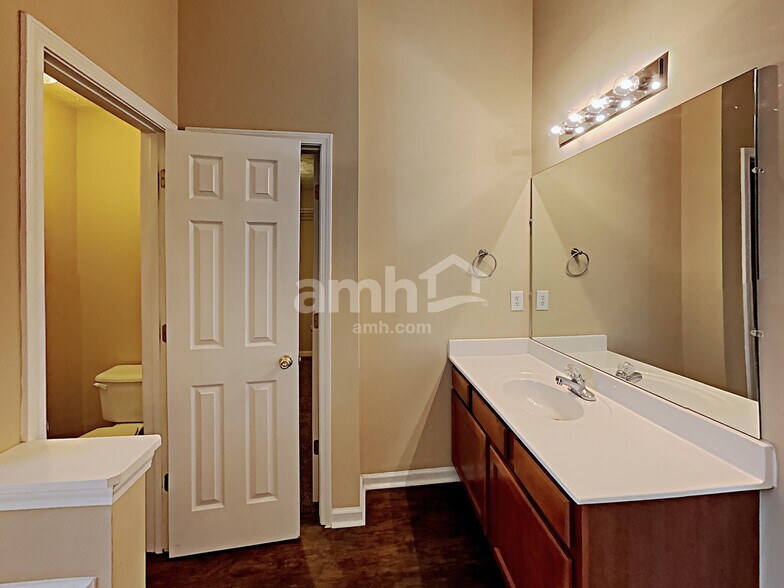 Building Photo - 1453 Whitaker Park Pl