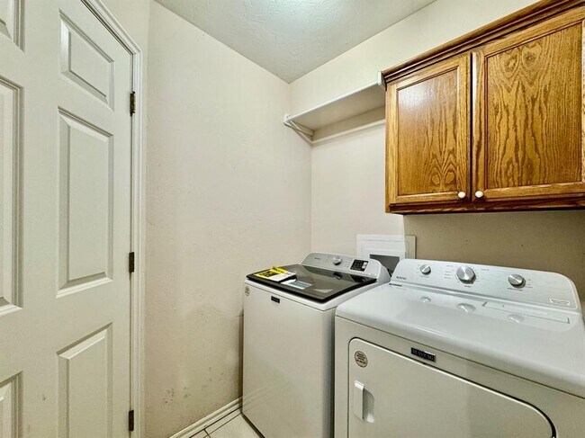 Building Photo - 1300 NW 138th St