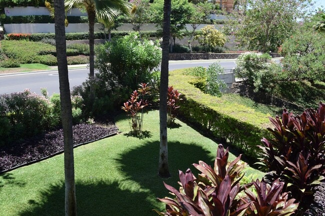 Building Photo - Wailea Fairway Villas 2 bedroom 2 bath ups...