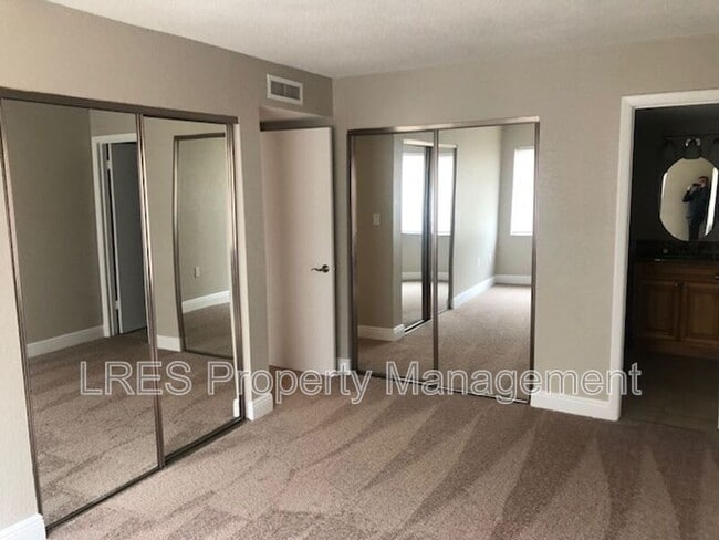 Building Photo - 4751 S Texas Ave