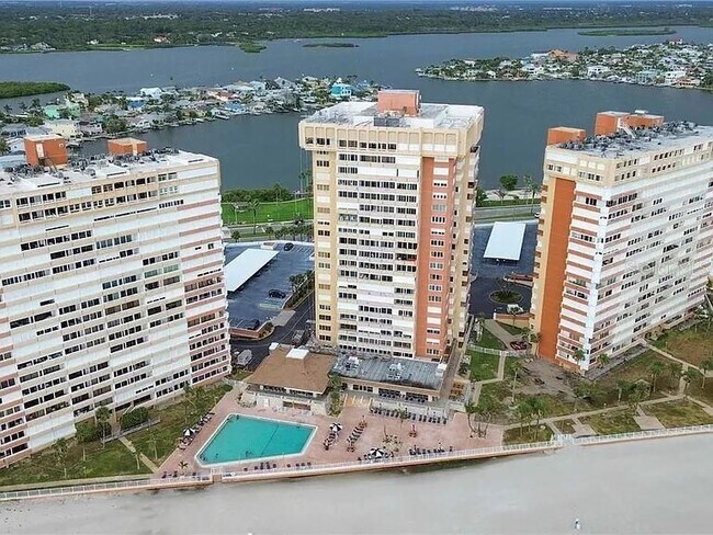 Building Photo - 17920 Gulf Blvd