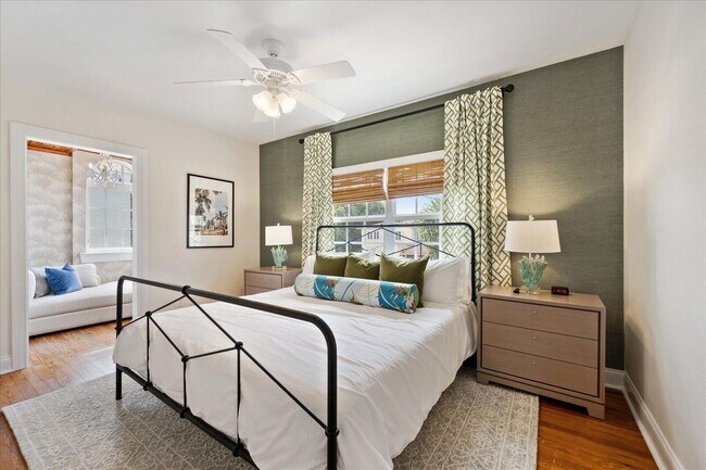 Building Photo - 221 Greymon Dr