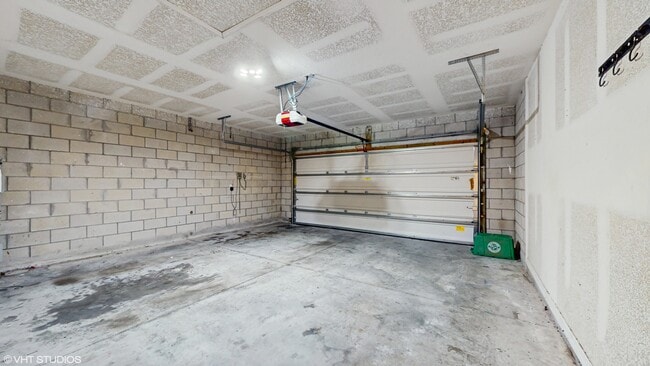 Building Photo - 2988 Gibraltar Blvd