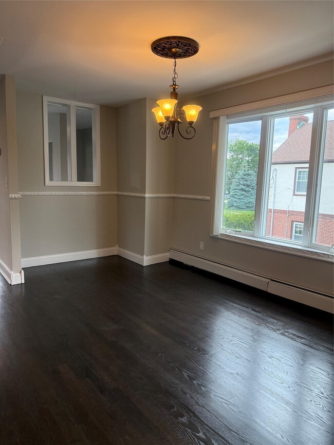 Building Photo - 2359 Bellmore Ave