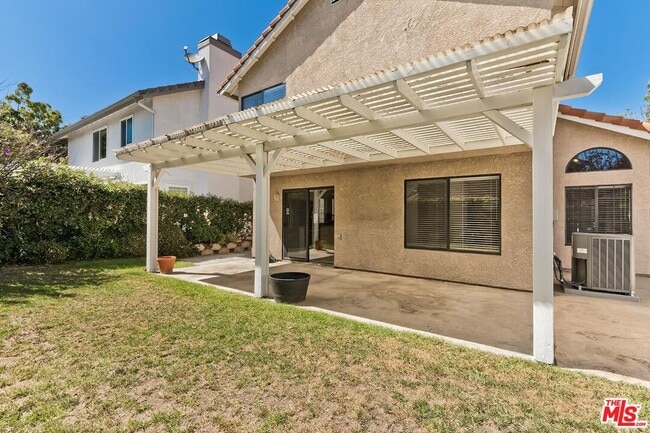 Building Photo - 26816 Cactus Trail