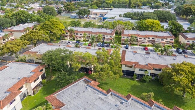 Building Photo - 8858 NW 48th St