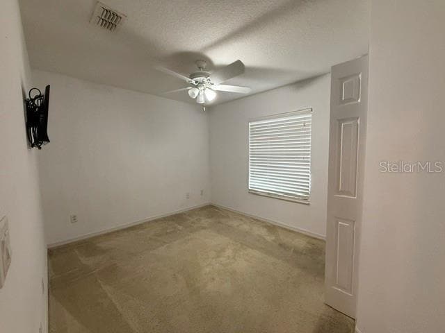 Building Photo - 1050 Tourmaline Dr