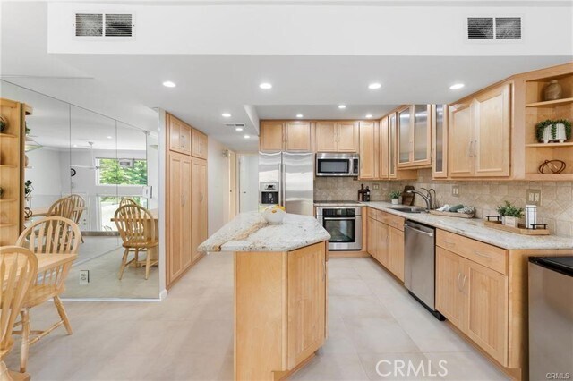 Building Photo - 23401 Park Sorrento